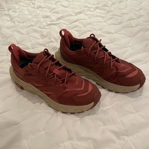 Hoka Anacapa Low Womens size 9.5